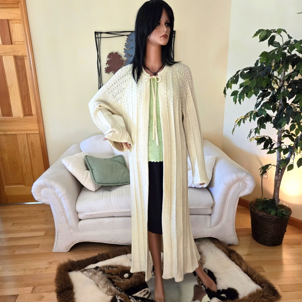 Vintage Winter White Knit Maxi Sweater Size Medium